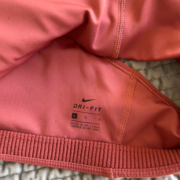 EUC Nike Dri-Fit Racerback Sports Bras, size Large - Picture 4 of 5